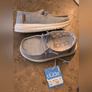 Hey Dude size 8K